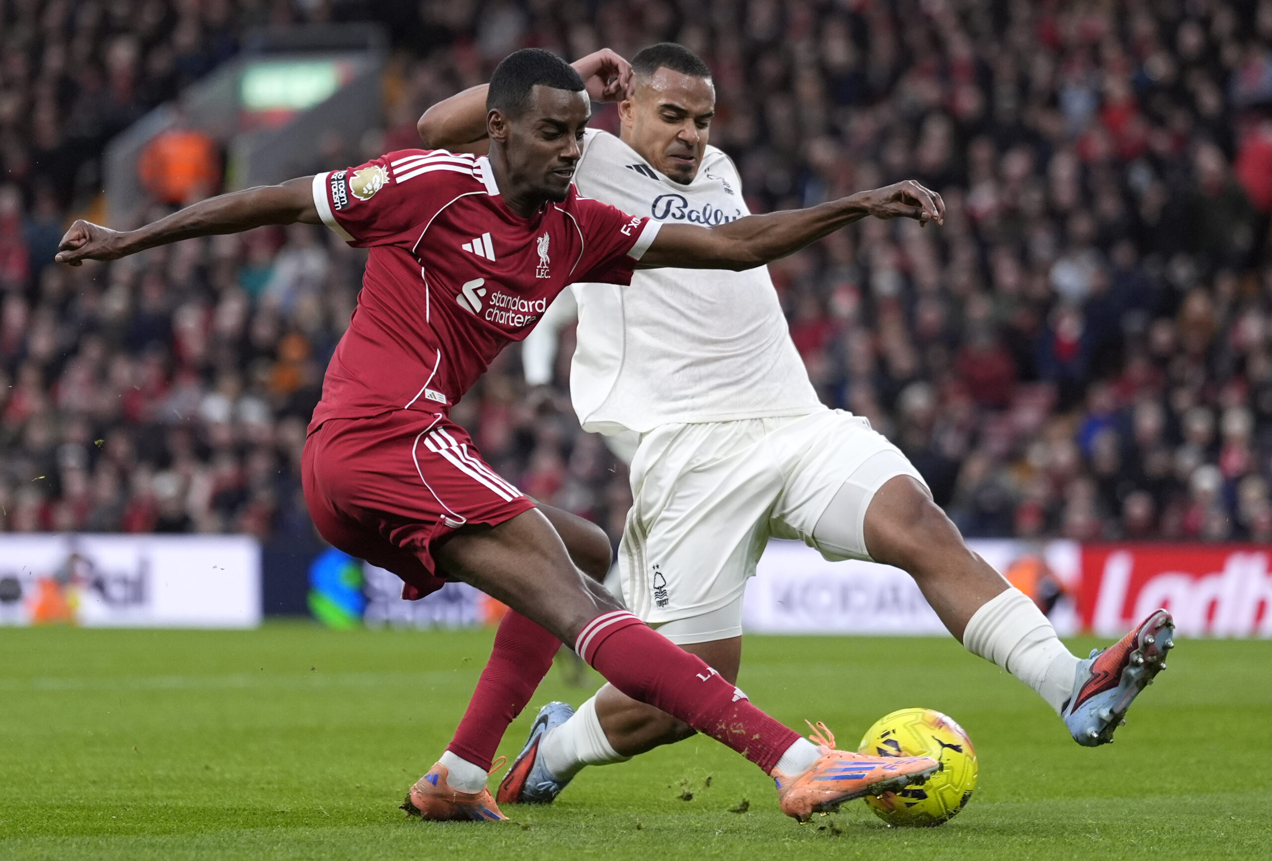 Murillo la Manchester United Zvonurile de transfer care dinamizeaza piata de iarna