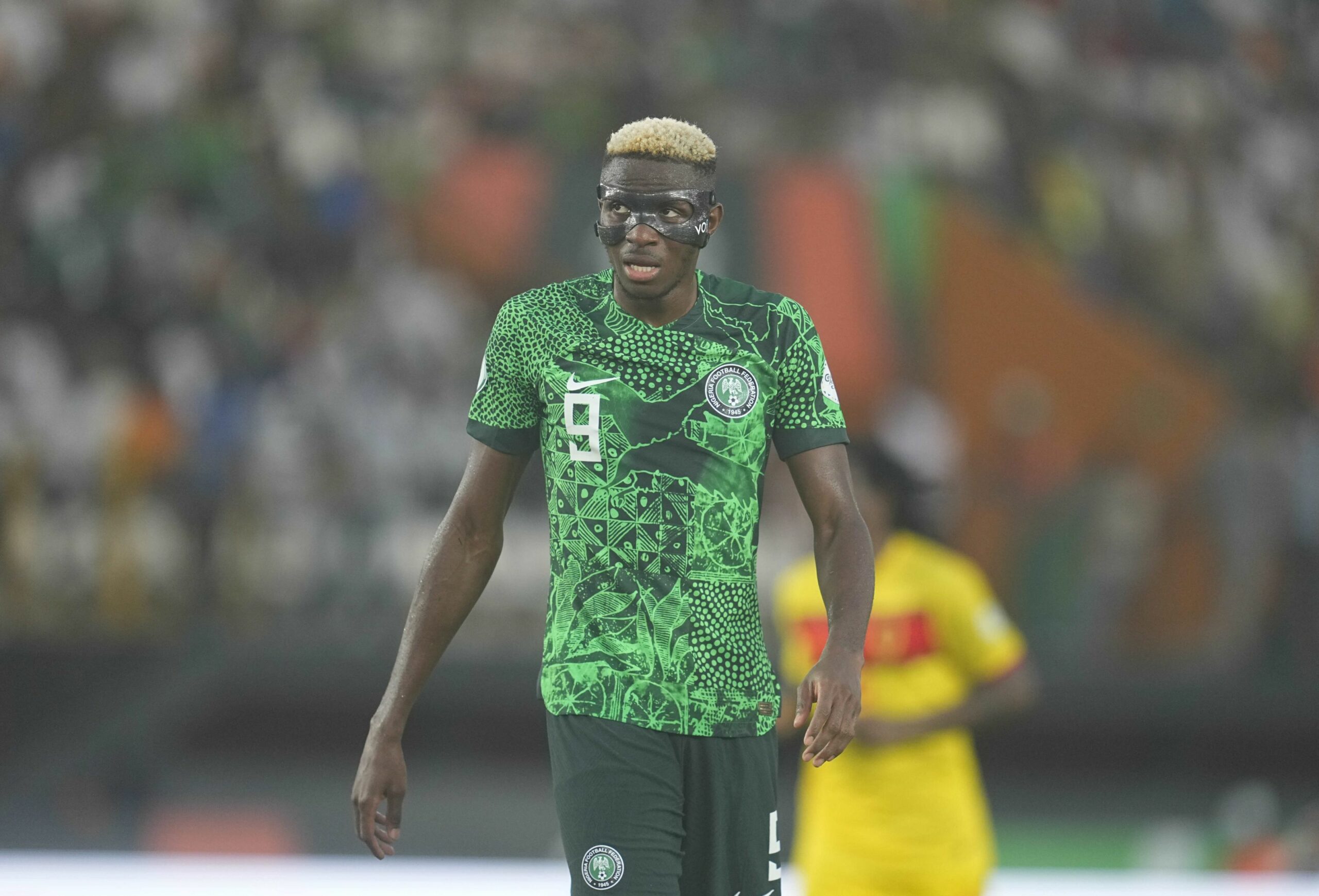 Nigeria invinge Algeria si se califica in semifinale