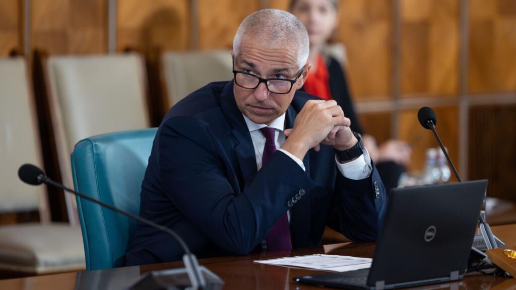 PSD il sustine pe ministrul Justitiei acuzat de plagiat