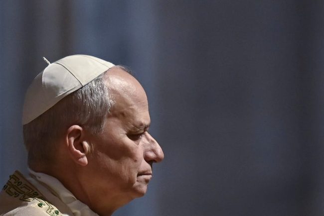 Papa Leo si Trump se apropie de un conflict