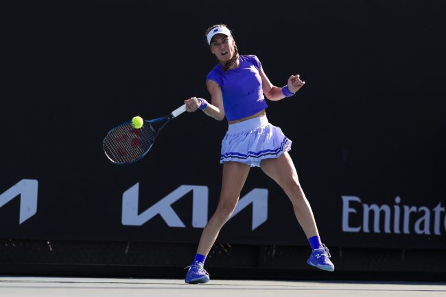 Sorana Cirstea si Anna Kalinskaya eliminate in prima runda la Australian Open de favoritele numarul 4
