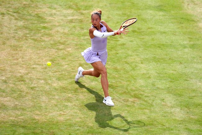 Zheng Qinwen campioana olimpica se retrage de la Australian Open 2026