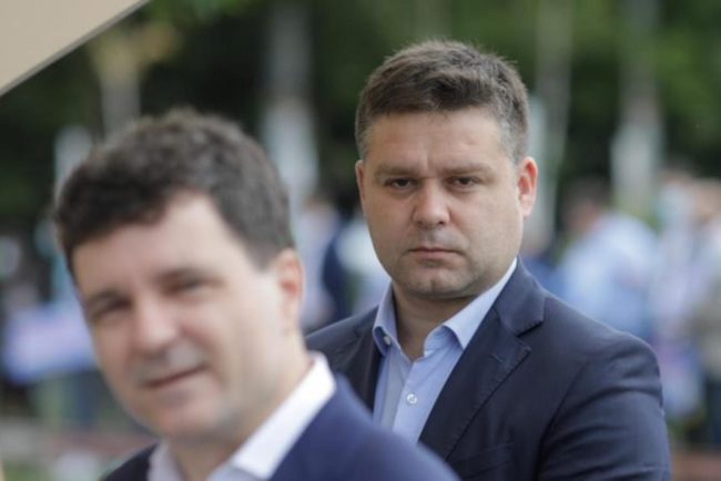scandal intre ciprian ciucu si nicusor dan misterul datoriei de trei miliarde de lei adevarul despre finantele primariei bucuresti