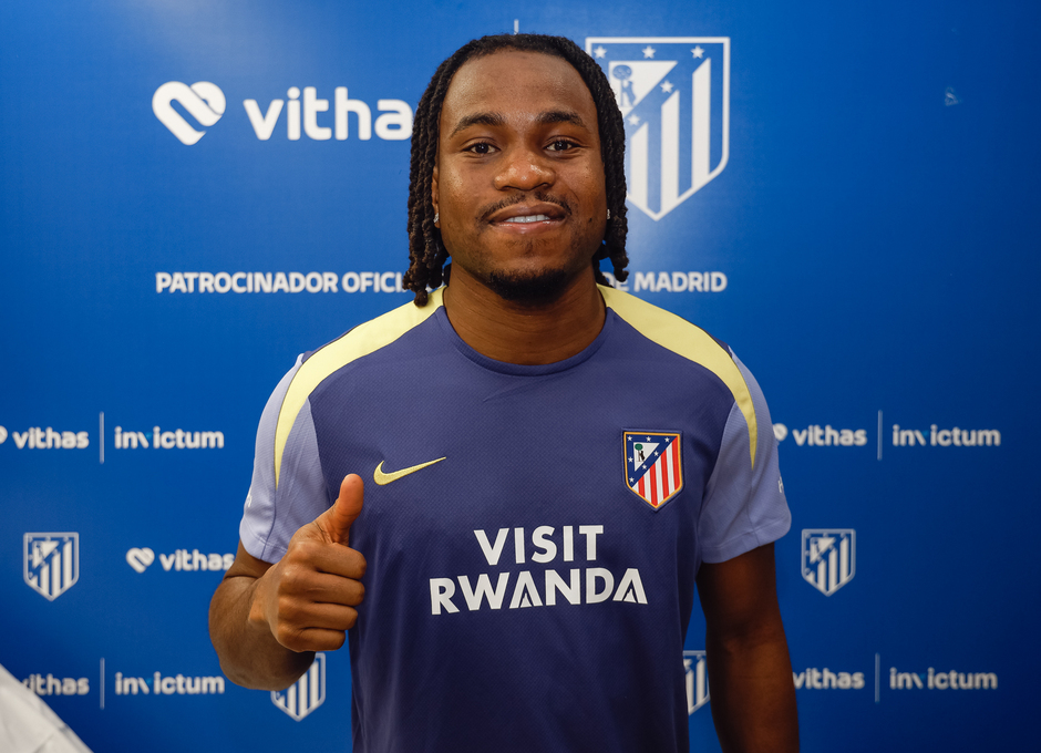 Atacantul nigerian Ademola Lookman a semnat cu Atletico Madrid Contract pe patru ani si jumatate