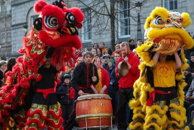 Cei 7000 de chinezi din Romania se pregatesc pentru Anul Nou Chinezesc Ce va aduce Anul Calului de Foc