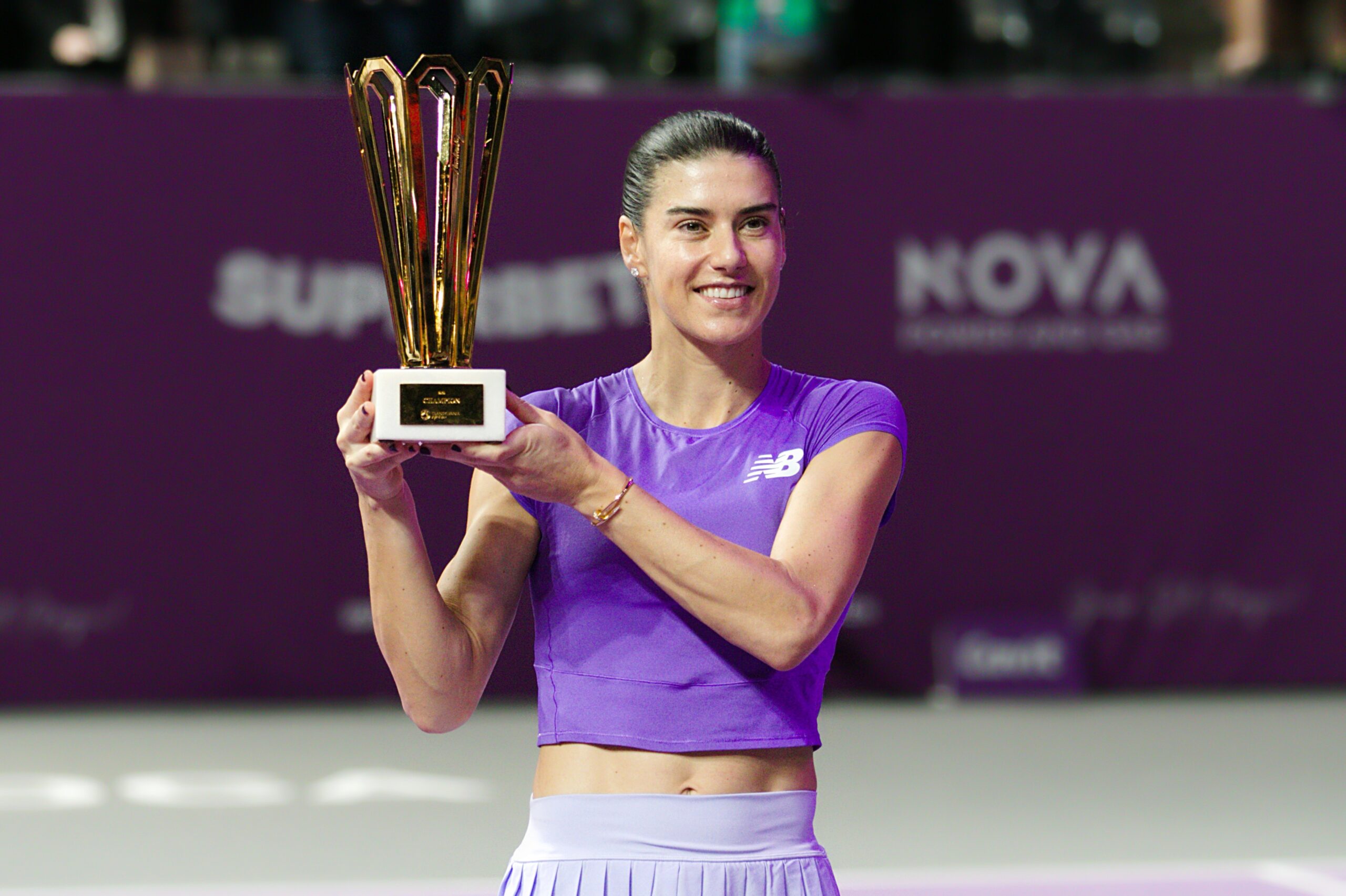 Dupa castigarea trofeului de la Cluj Sorana Cirstea avanseaza pe locul 31 in clasamentul WTA devenind astfel prima sportiva din Romania in ierarhie