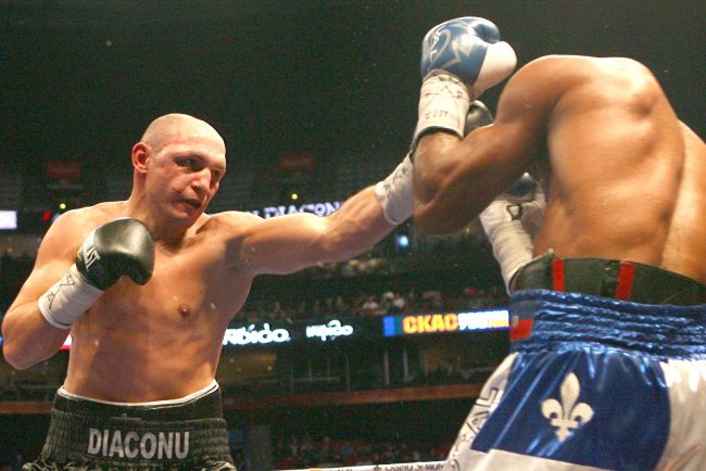 Fostul campion mondial la box profesionist Adrian Diaconu a avut cele mai intense emotii in zborul Paris Montreal Ma servit chiar