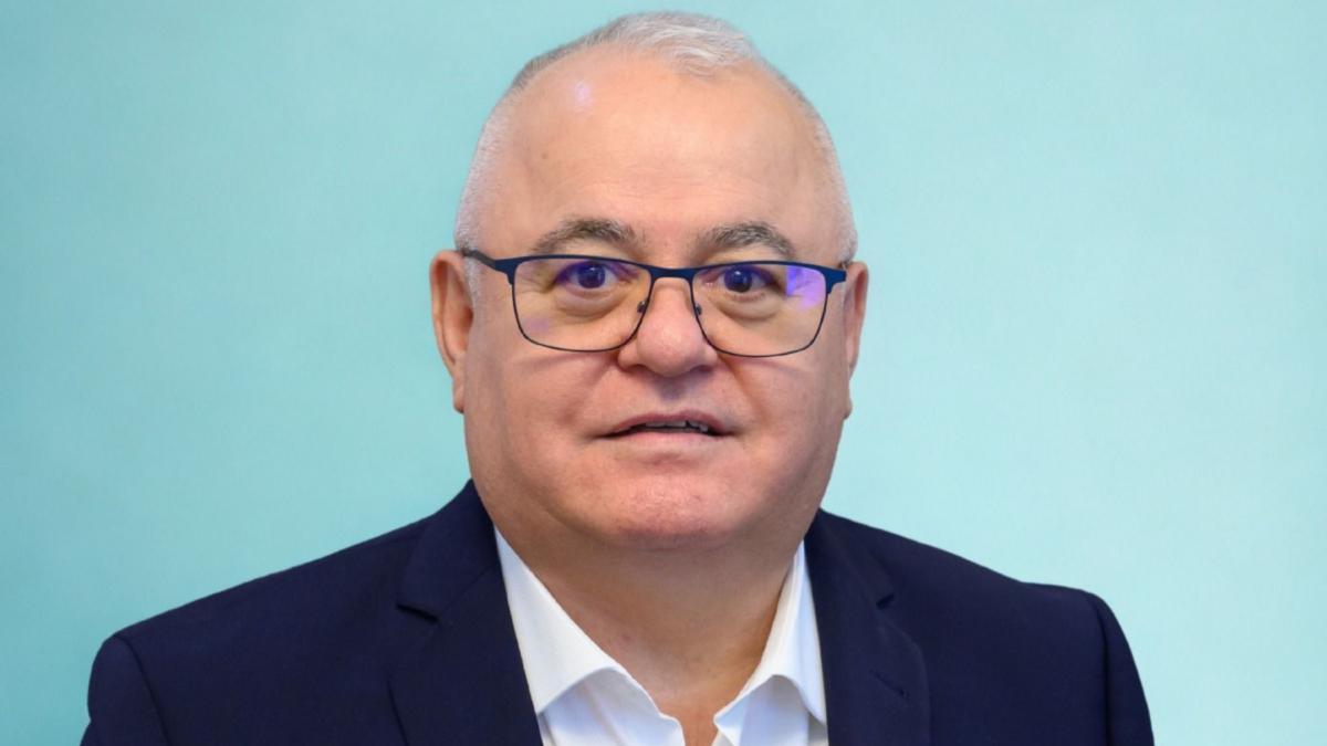 Ion Duvac isi apara onoarea cu ajutorul avocatului in fata unor acuzatii neasteptate legat de candidatura sa pentru presedintia Colegiului Psihologilor