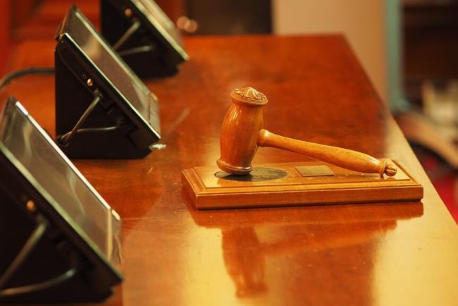 Judecatorii solicita lui Nicusor Dan sa retrimita Parlamentului legea pensiilor speciale Il acuza pe Bolojan de mentalitate stalinista