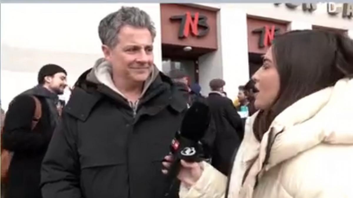 Mihai Calin la protestul actorilor Este o birocratizare excesiva si absurda Nu poti scrie in fiecare