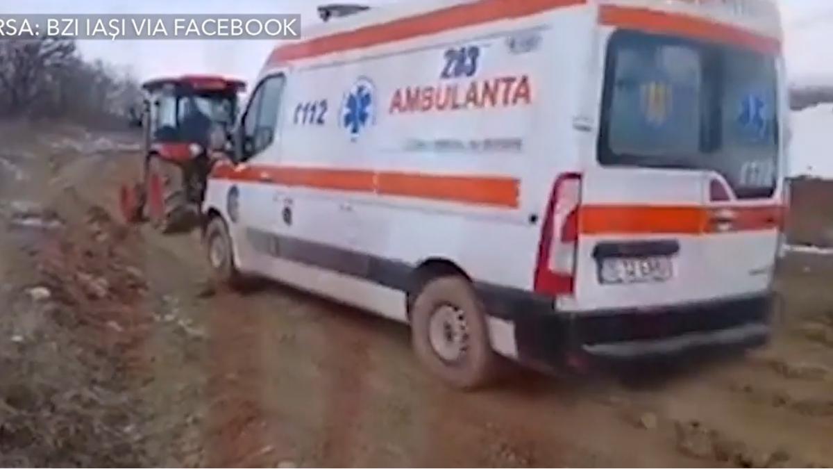 O ambulanta a ramas blocata in noroi la Iasi Cand a ajuns in sfarsit la pacient