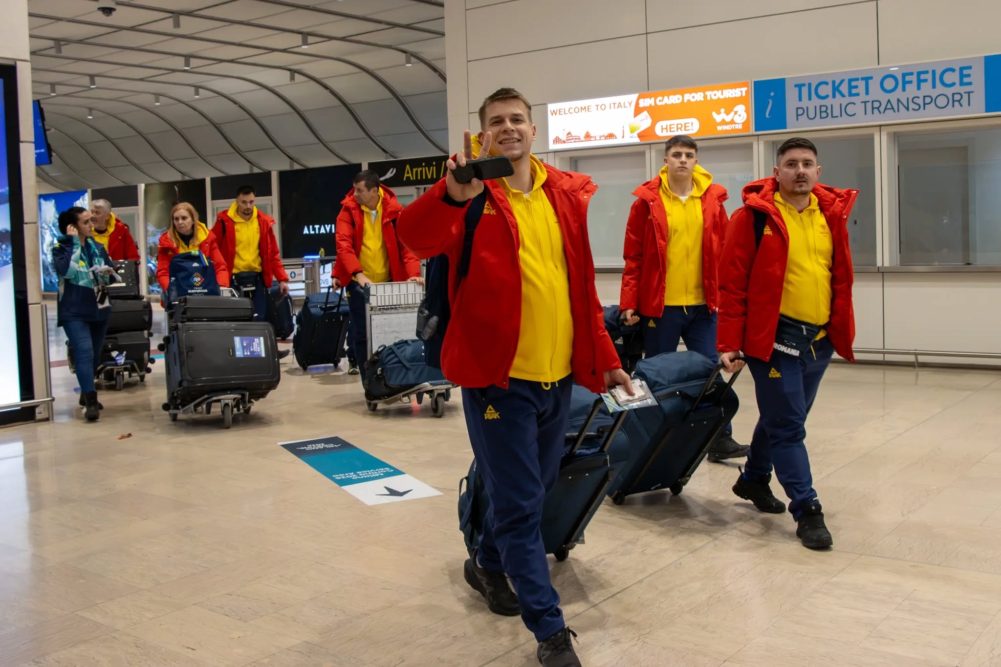Primii sportivi romani au sosit in Satul Olimpic de la Cortina