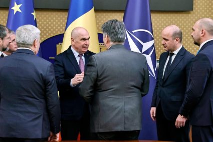 Revolta impotriva lui Bolojan Peste 1300 de primarii incep astazi o greva de avertisment