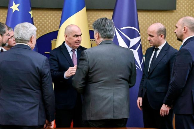 Revolta impotriva lui Bolojan Peste 1300 de primarii intra in greva de avertisment incepand de astazi
