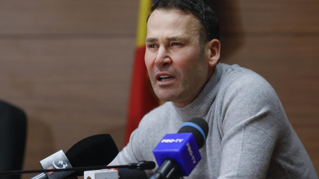 Robert Negoita Nu i am facut fratelui meu niciun drum public Am construit drumuri pentru Sectorul 3
