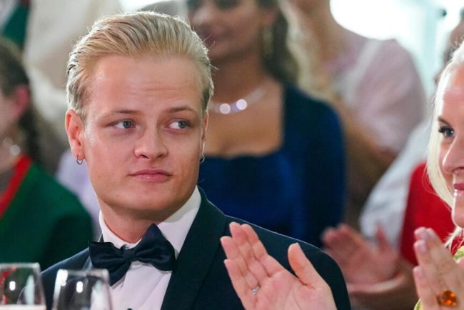 Scandal la curtea regala a Norvegiei acuzatii dosare si incertitudini privind viitorul
