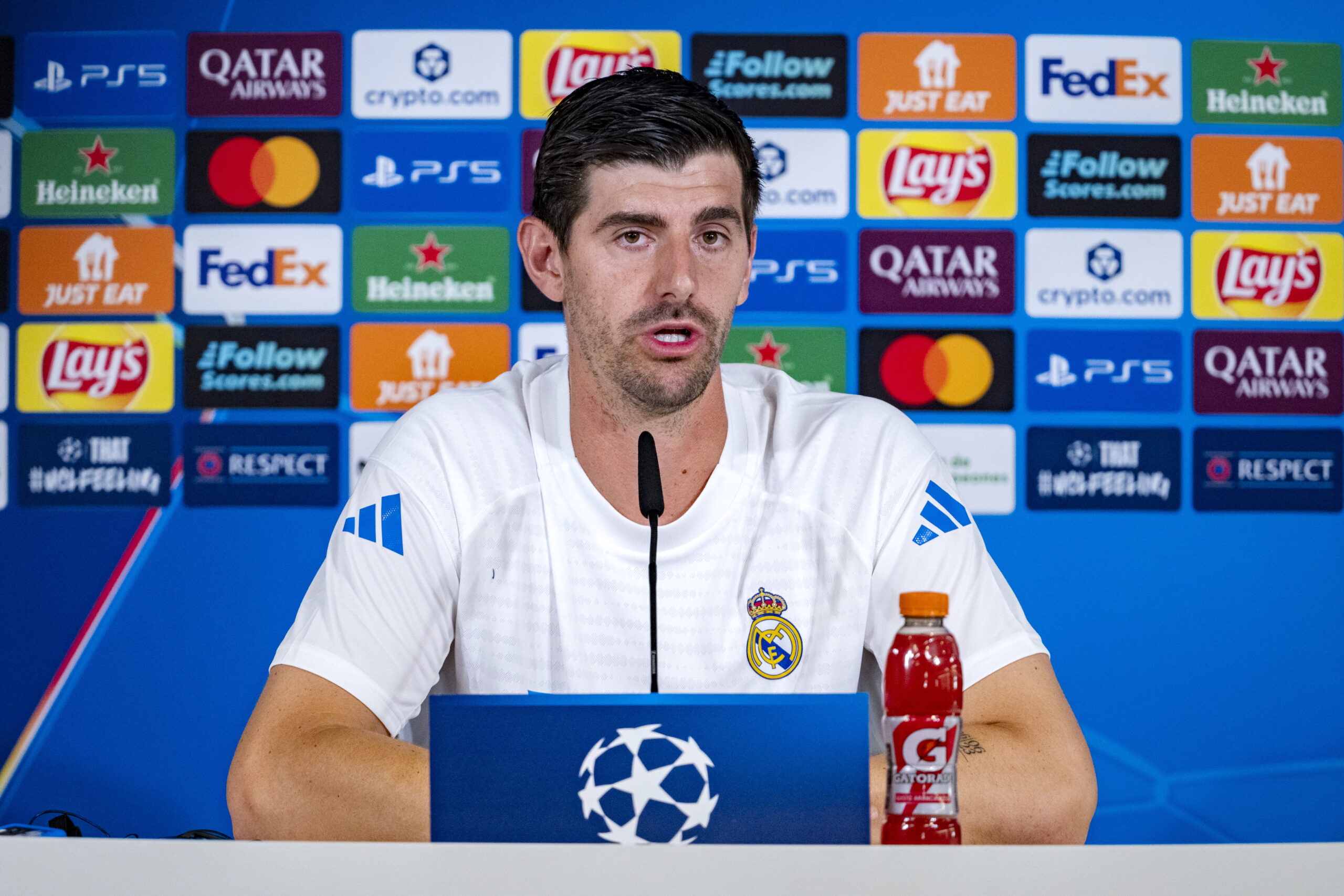 Thibaut Courtois portarul Real Madrid despre situatia Vinicius Prestianni UEFA are sansa de a transmite un mesaj clara