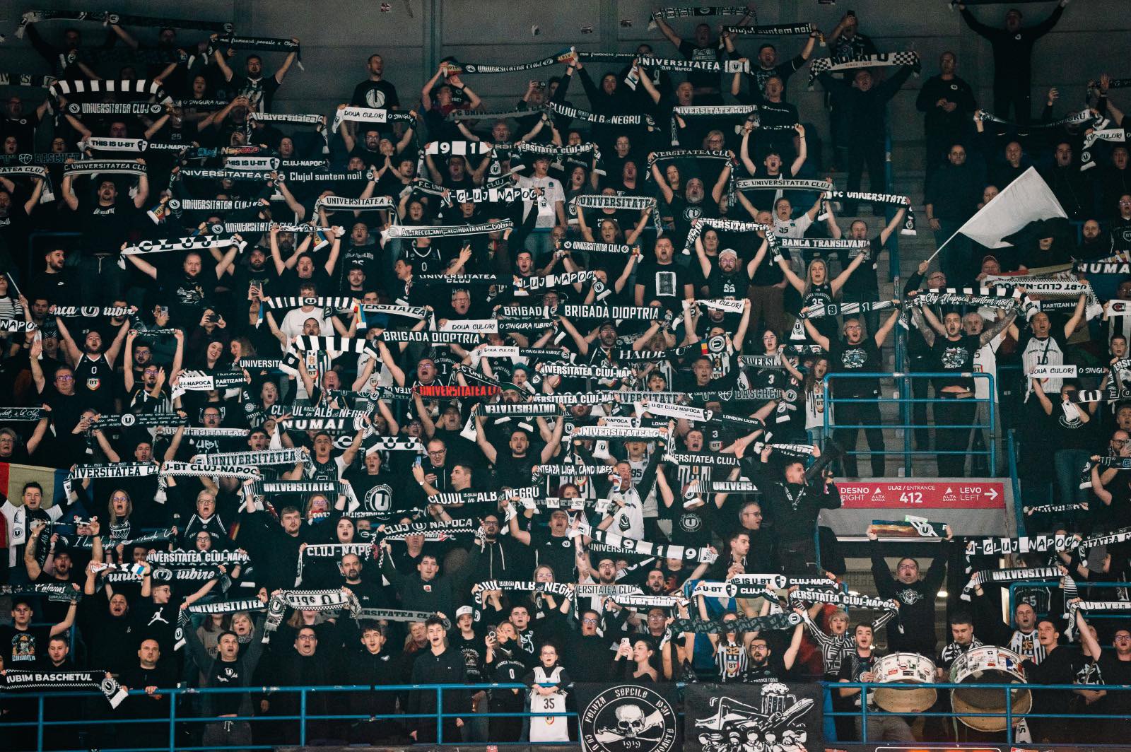 U BT pierde in fata lui Partizan intr o sala dominata de fanii clujeni Silvasan Nu suntem morti