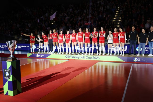 Volei Alba Blaj la meciul 100 in competitiile europene Duel cu CSO Voluntari in sferturile CEV Cup reeditarea finalei din Divizia A1