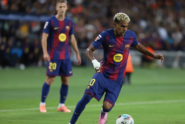 Barcelona a stralucit in fata Sevilei Liverpool a pierdut puncte impotriva lui Tottenham iar Como a invins Roma