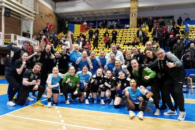 CSM Bucuresti invinge SCM Ramnicu Valcea si redevine lider in Liga Florilor la handbal feminin