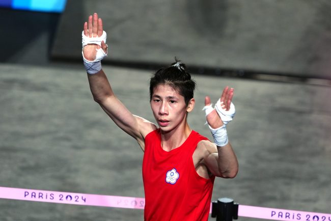 Campioana olimpica la box reintegrata in competitiile feminine dupa controverse legatede gen
