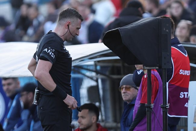 Cate decizii au fost modificate cu ajutorul sistemului VAR in Superliga si Cupa Romaniei Statisticile FRF