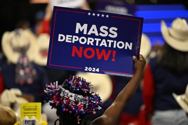 Deportarile au o alta perspectiva dupa Minneapolis Casa Alba isi schimba discursul privind imigraia