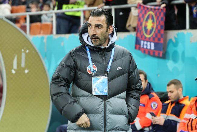 Elias Charalambous si Mihai Pintilii parasesc FCSB Mirel Radoi favorit pentru a prelua echipa