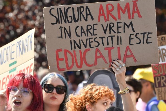 Guvernul a decis bursele studentilor vor ramane limitate la nivelul stabilit in decembrie 2025