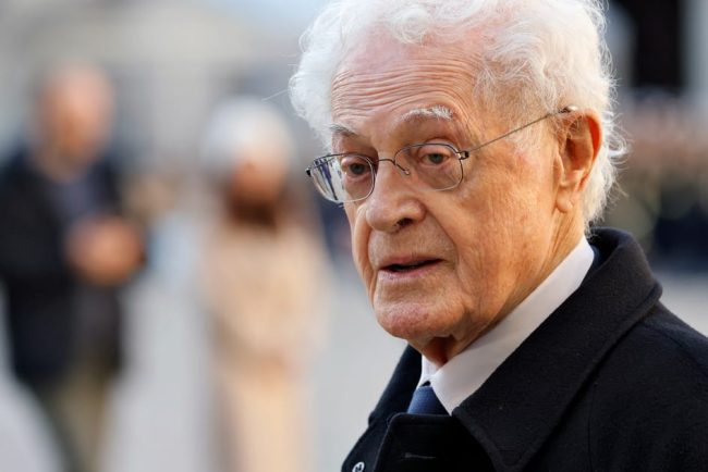Lionel Jospin fost prim ministru al Frantei a decedat la varsta de 88 de ani