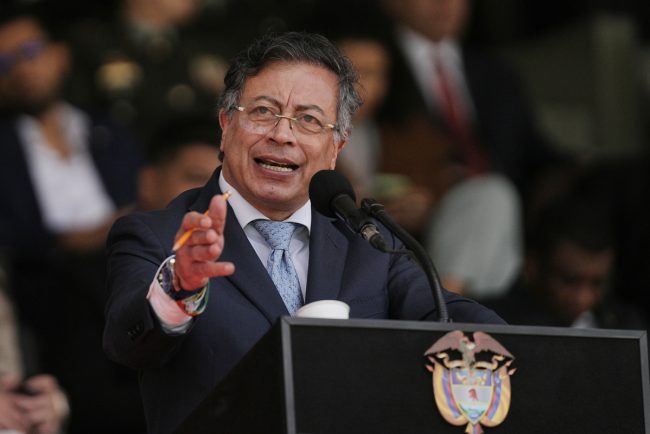 Presedintele Colombiei explica de ce razboiul lui Trump impotriva drogurilor esueaza