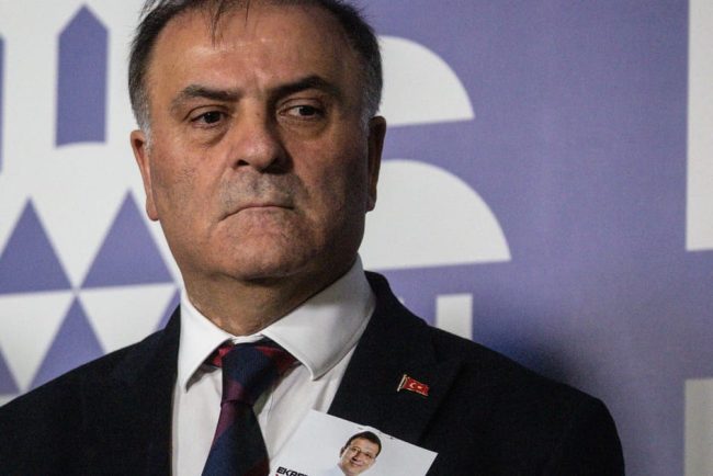 Primarul interimar al Istanbulului Uniunea Europeana este toleranta cu Turcia pentru ca are nevoie de Ankara
