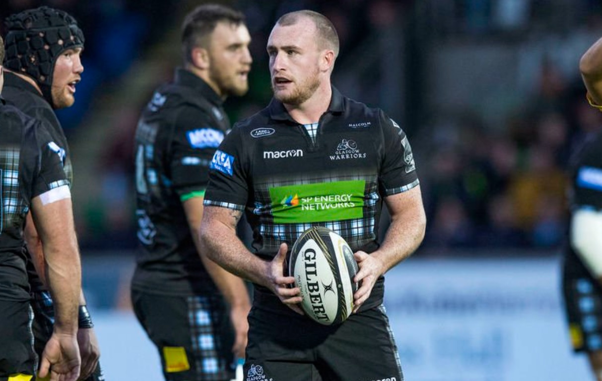 Regele Charles ii ia inapoi distinctia MBE fostului capitan al Scotiei Stuart Hogg