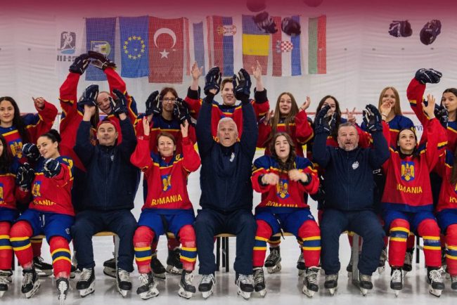 Romania infrunta Croatia la Campionatul Mondial feminin de hochei pe gheata si promoveaza in Divizia IIGrupa B