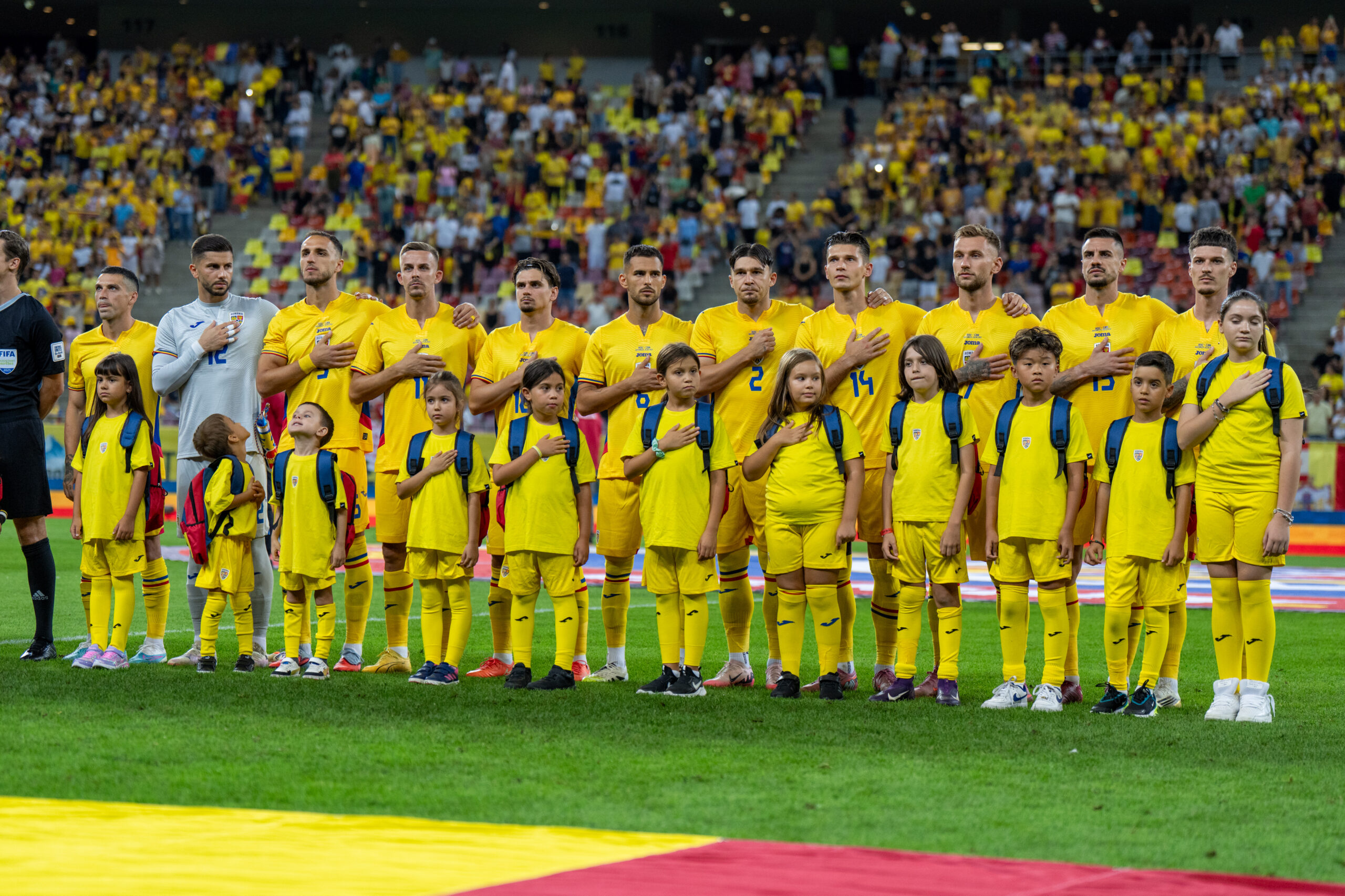 Selezionerul Mircea Lucescu a publicat lista preliminara a jucatorilor straini pentru play off ul Campionatului Mondial de fotbal din 2026