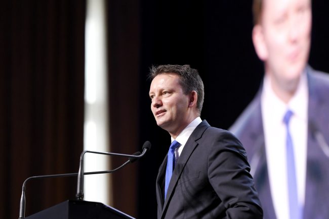 Siegfried Muresan acuza ca Guvernul plateste 60 de miliarde de lei pentru imprumuturile contractate de PSD