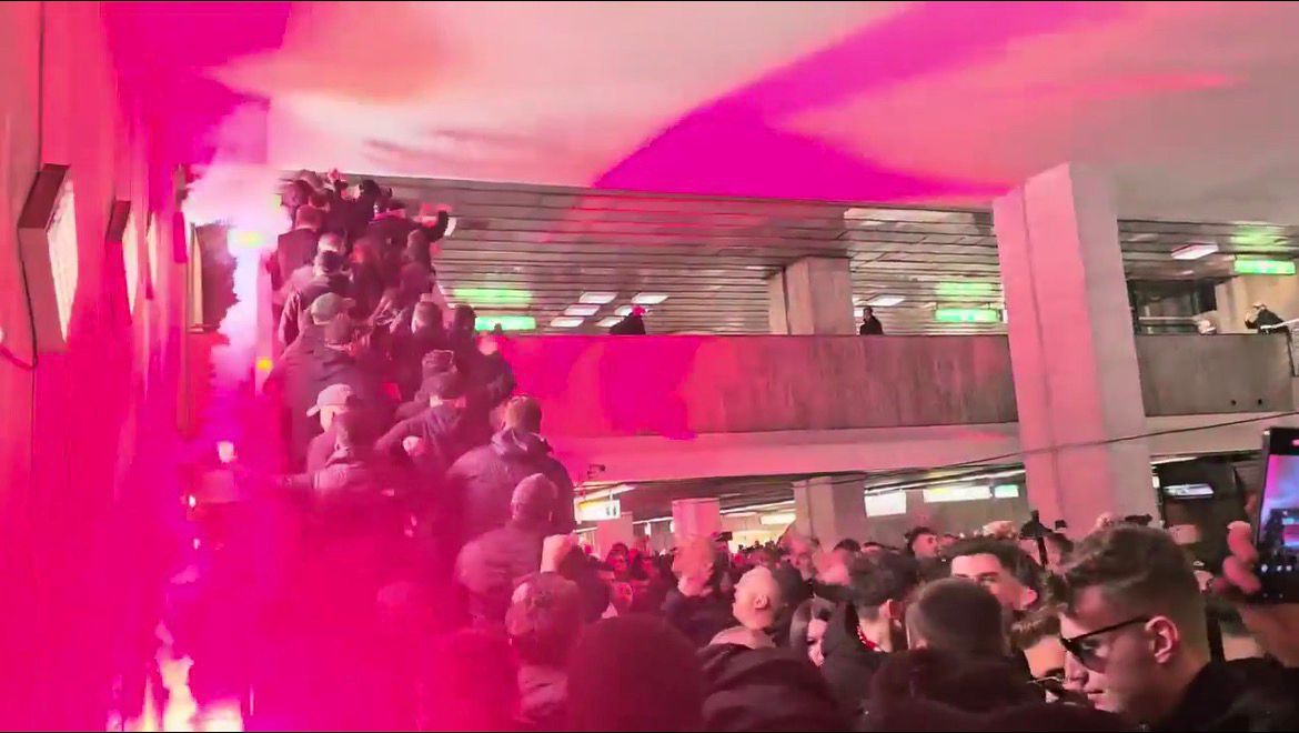 Ultrasii de la Dinamo au strigat mesaje rasiste inainte de meciul cu Rapid