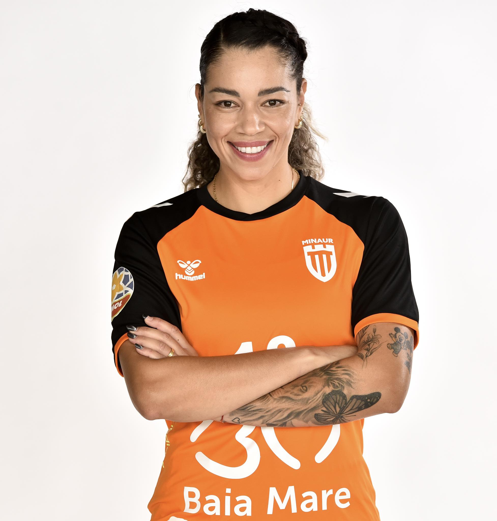 handbalista internationala braziliana jessica quintino ribeiro ramane la minaur baia mare pentru inca doua sezoane
