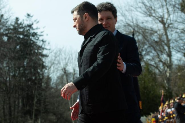 vizita lui zelenski la bucuresti surprinsa in fotografii cum l a primit nicusor dan la cotroceni