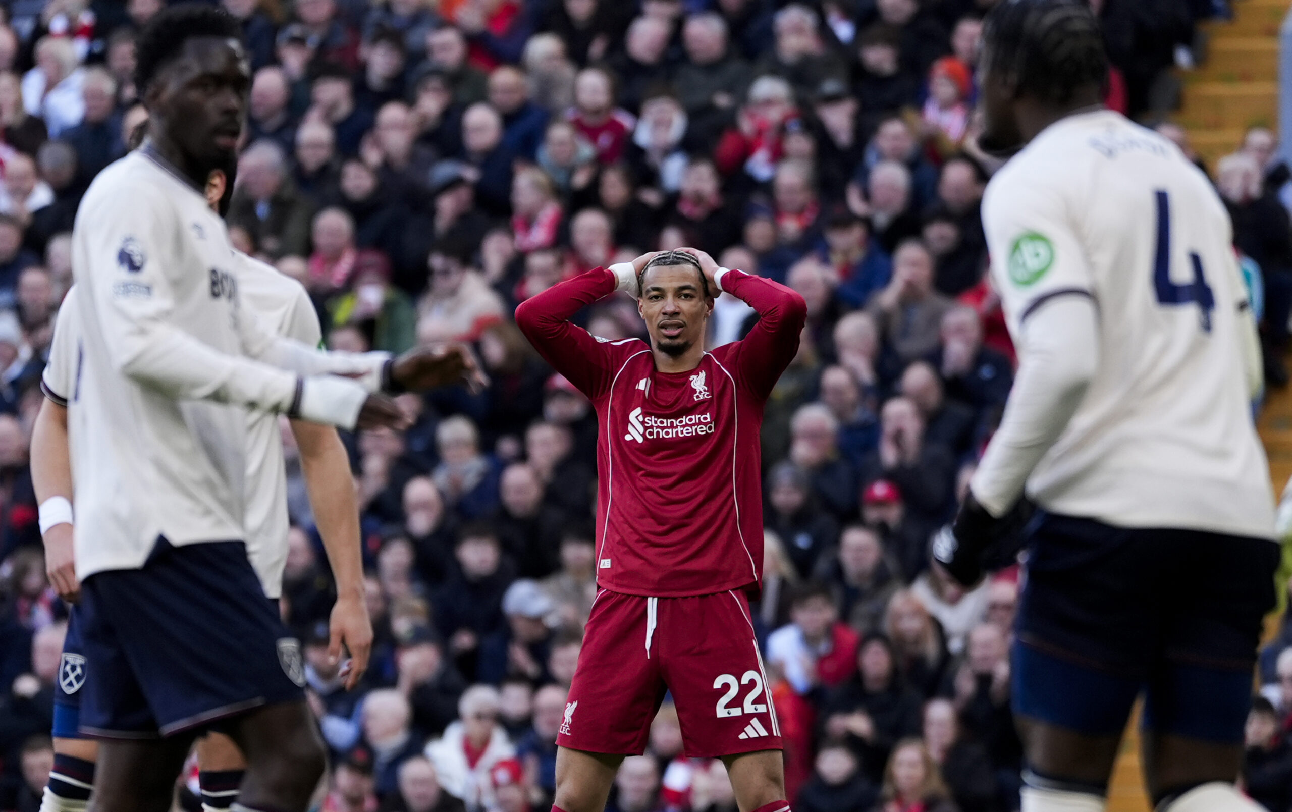 Antrenorul echipei Liverpool confirm c operaia lui Ekitike a avut succes Recovery va fi ndelungat