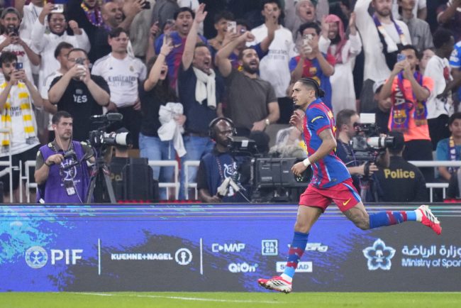 Atletico Madrid Barcelona confruntare esentiala in La Liga inaintea trilogiei din Liga Campionilor