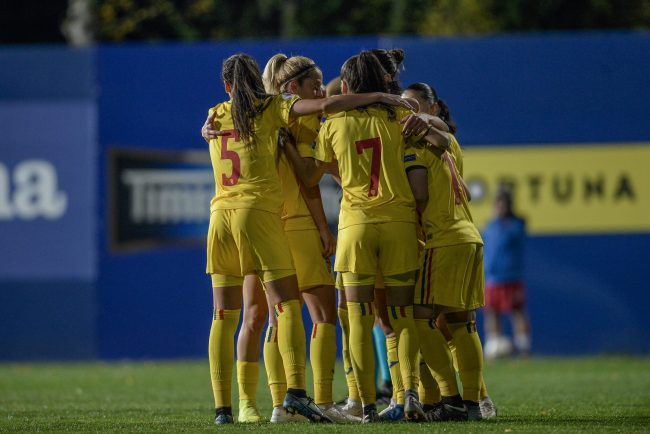 Echipa Romaniei pentru confruntarea cu Cipru in preliminariile Cupei Mondiale de fotbal feminin