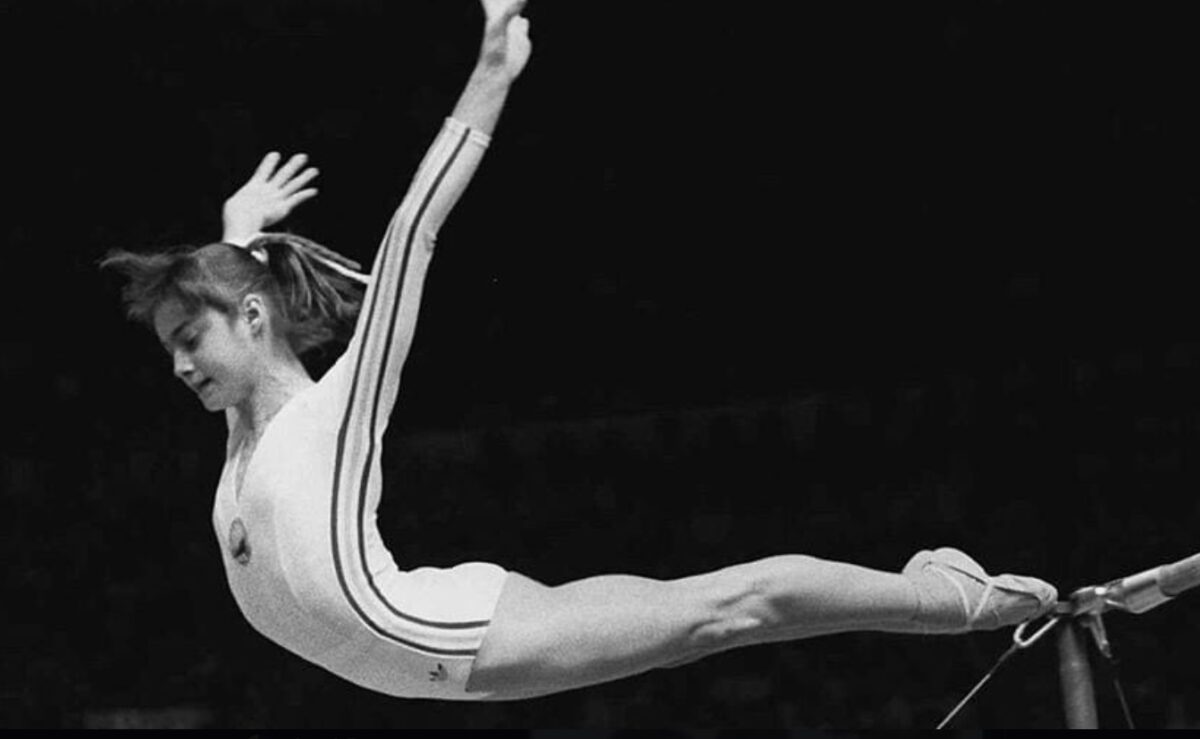 Nadia Comaneci se intoarce acasa la Onesti