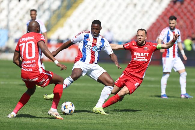 Otelul Galati castiga cu 2 0 impotriva lui Hermannstadt obtinand primul succes in play out
