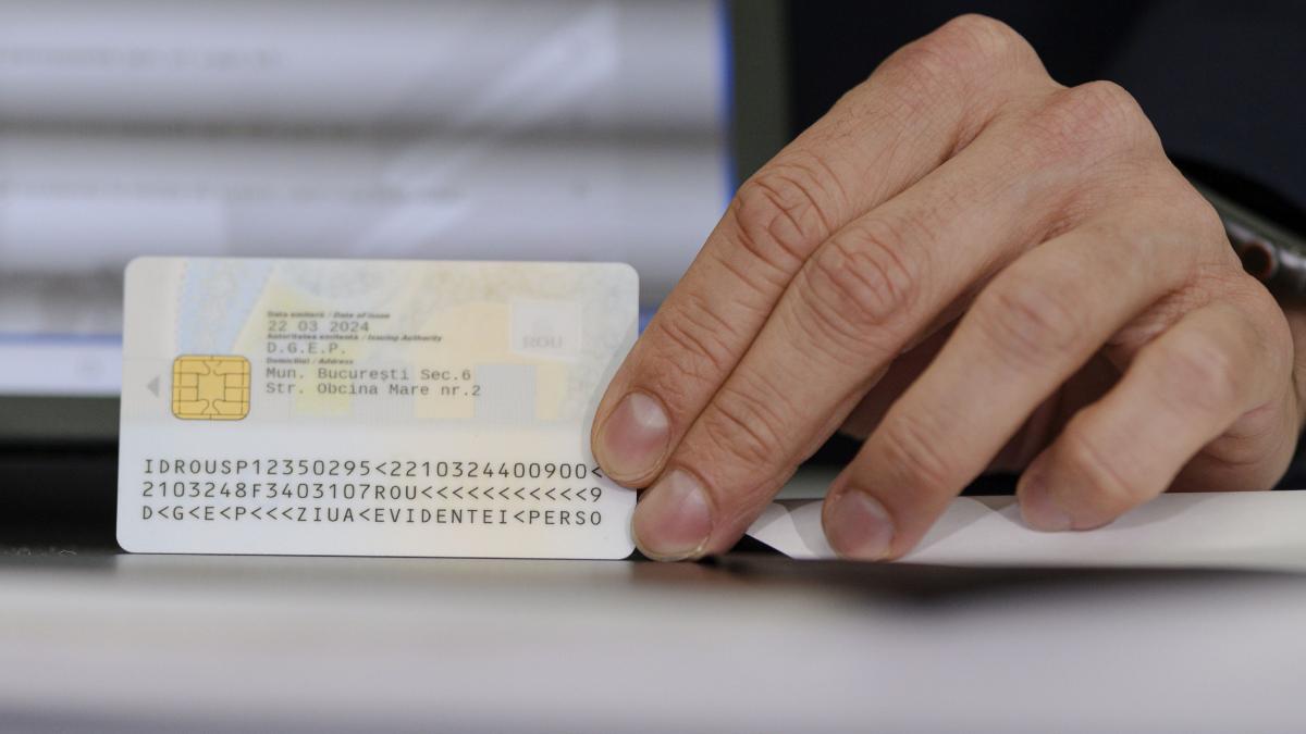 Schimbare semnificativa in procesul de eliberare a cartilor de identitate Certificatul de nastere nu va mai fi obligatoriu