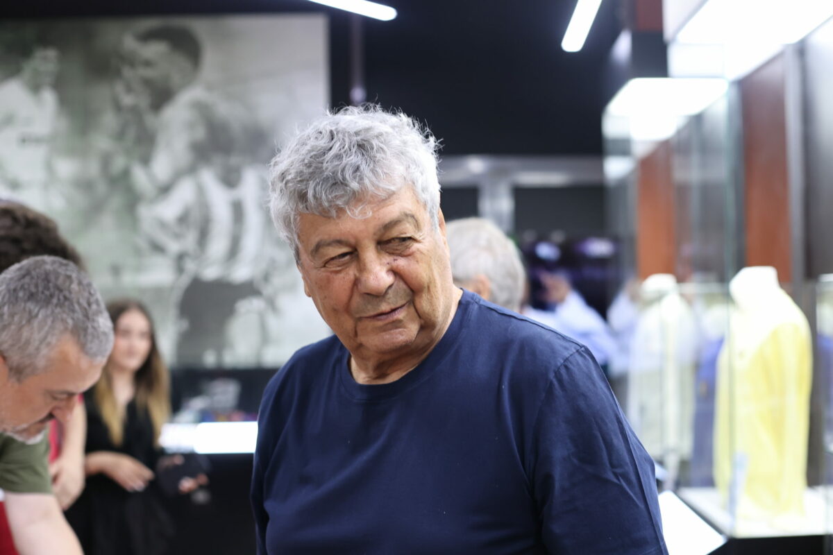 Semne de accidente vasculare ischemice cerebrale si zone de trombembolism pulmonar la Mircea Lucescu
