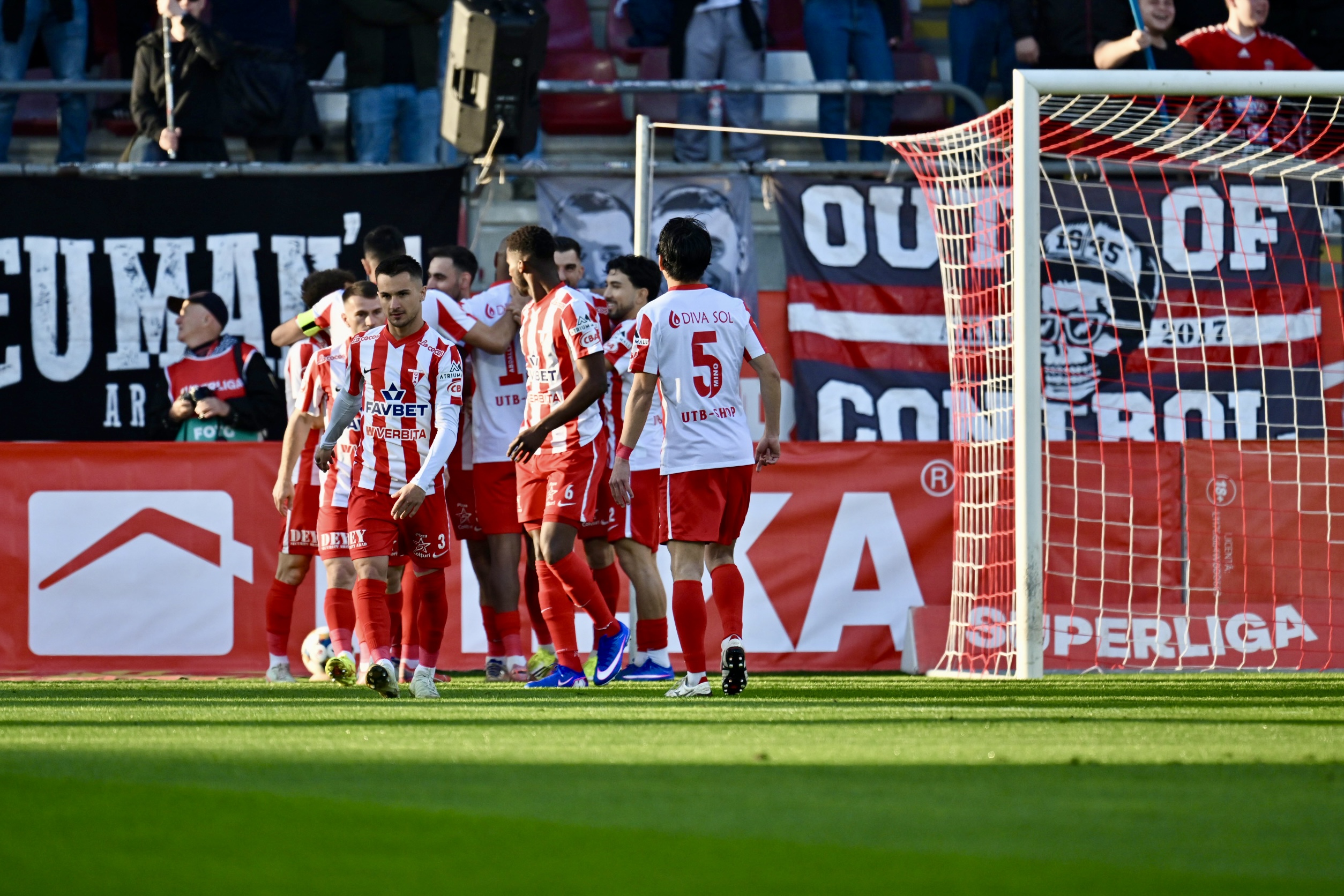 UTA Arad devine noul lider in play out ul Superligii