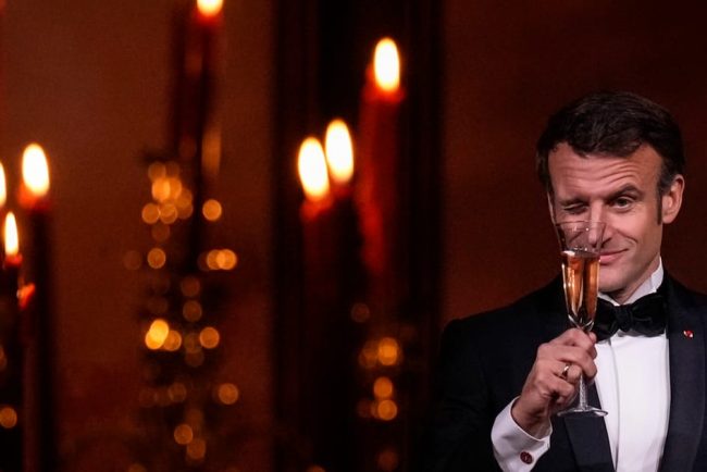 Ascensiunea si caderea vietilor amoroase ale presedintilor francezi