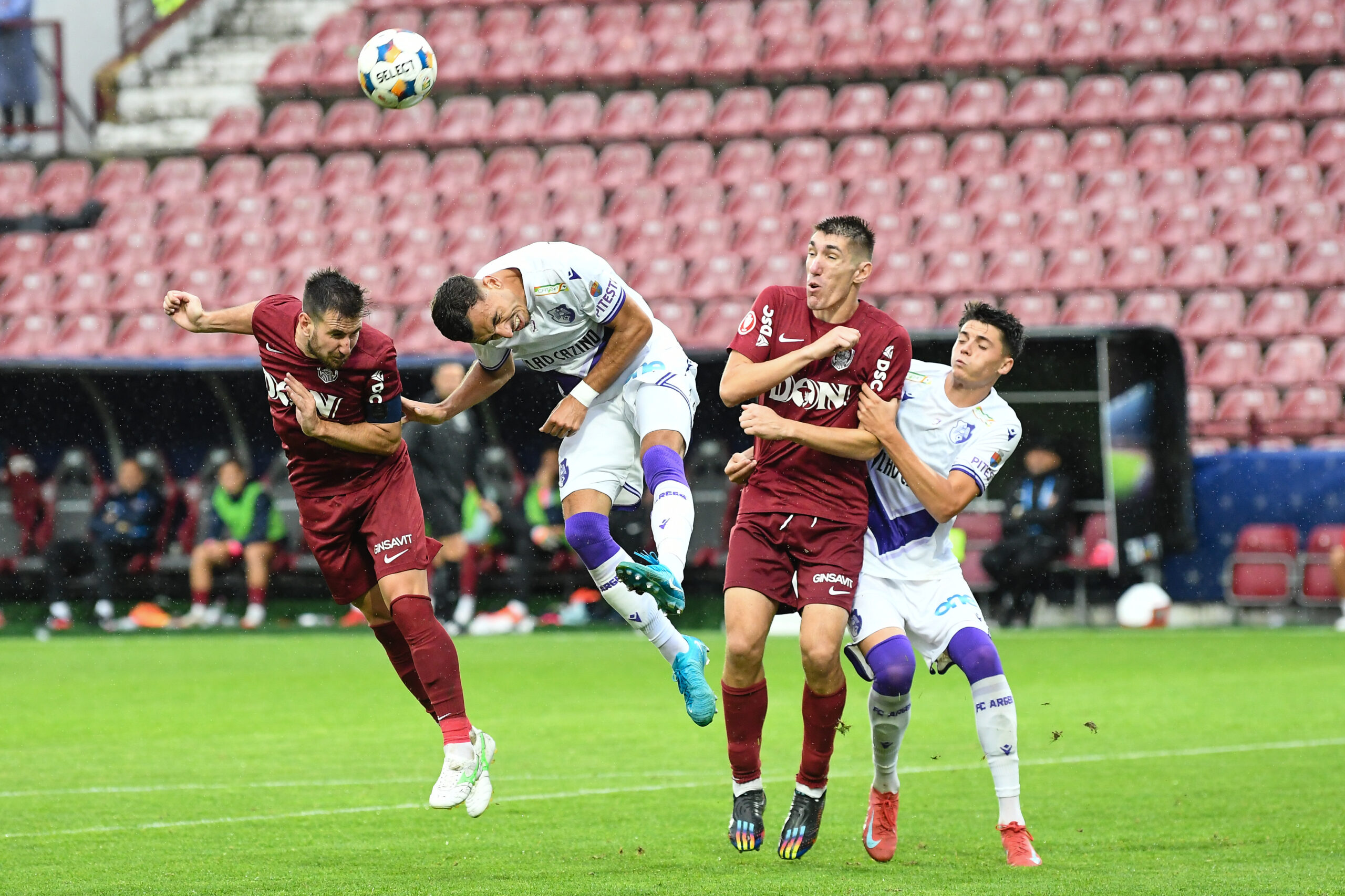 CFR Cluj FC Arges deschide ultima runda din Superliga de fotbal